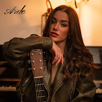 Обложка песни 