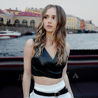 Анастасия Сотникова - Придумала загрузить