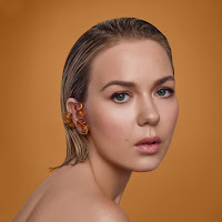 Monika Linkyte - Stay загрузить