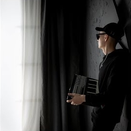 Обложка песни 