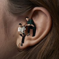 Обложка песни 