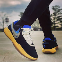 Sneakrs Mixtape - Sneakrs 2055 загрузить